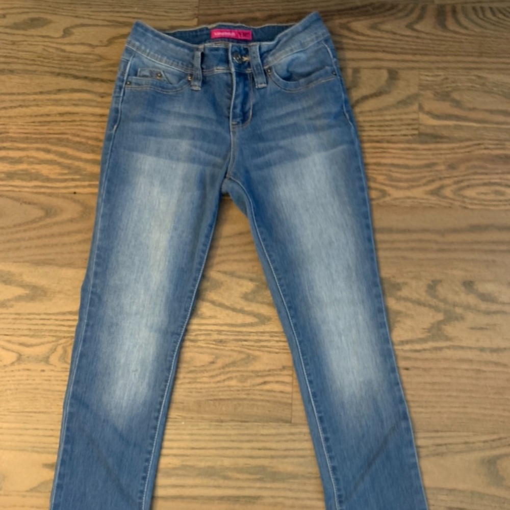YMI Size: 10